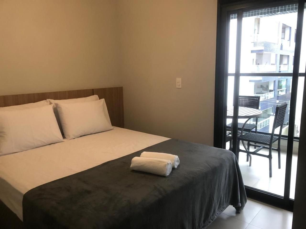 Hre - A 290m Da De Toninhas Apartamento